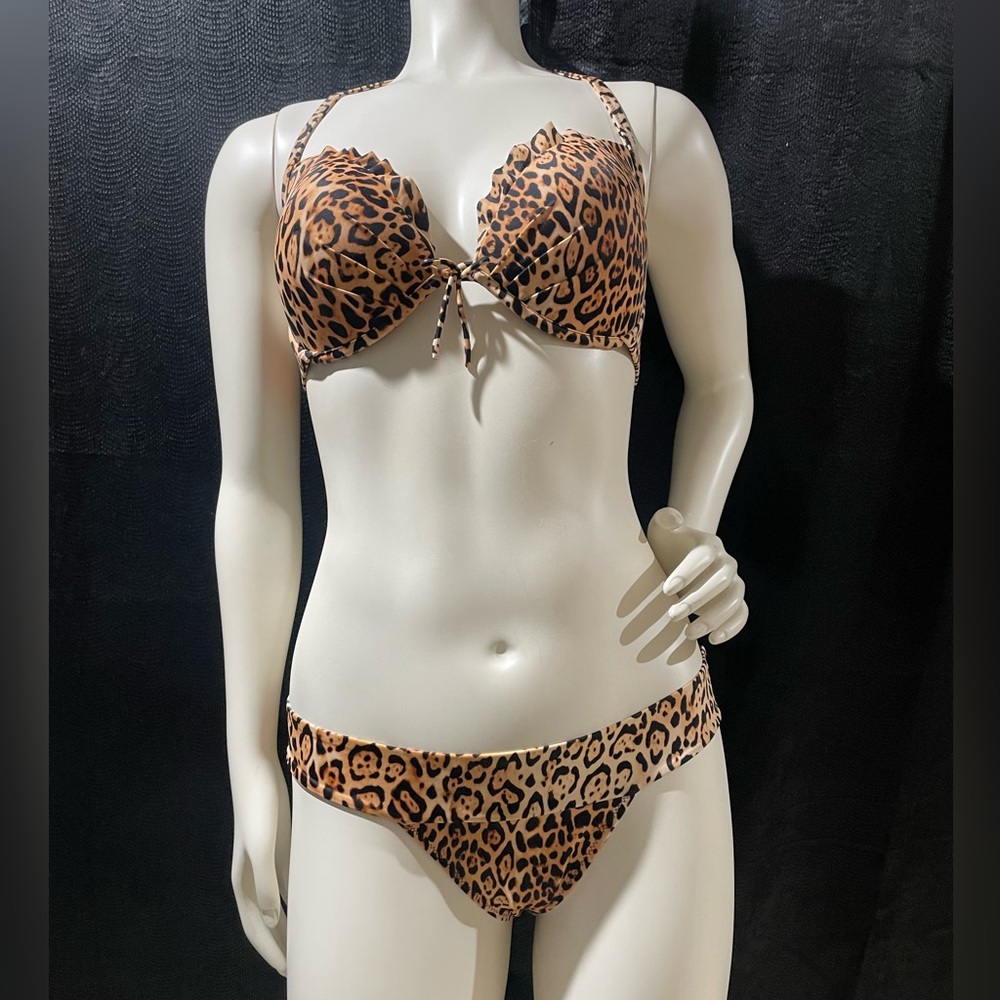 36C/Medium Victoria's Secret Ruffled Push-Up Leopard Bikini